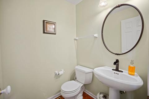 1475 Della Dr, Hoffman Estates, IL 60169 photo 23