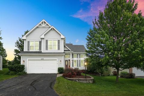 1475 Della Dr, Hoffman Estates, IL 60169 photo 1