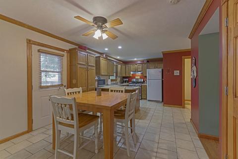37 Edgewood Ct, Bloomington, IL 61701 photo 14