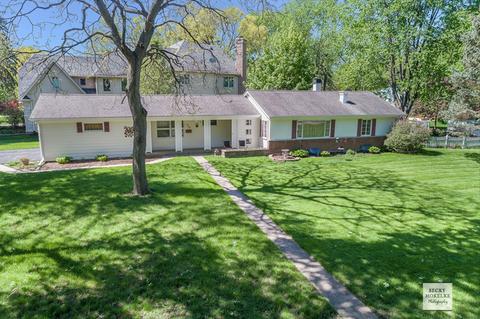 520 E 8th Ave, Naperville, IL 60563 photo 1