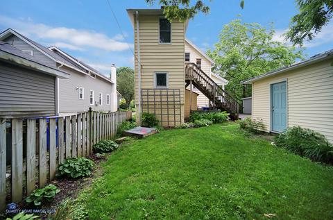 411 S Wheaton Ave, Wheaton, IL 60187 photo 21