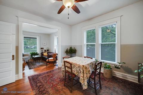 411 S Wheaton Ave, Wheaton, IL 60187 photo 6