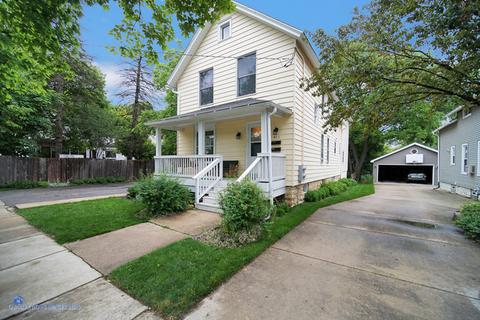 411 S Wheaton Ave, Wheaton, IL 60187 photo 2