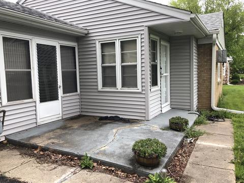 4 Weft Rd, Kankakee, IL 60901 photo 2