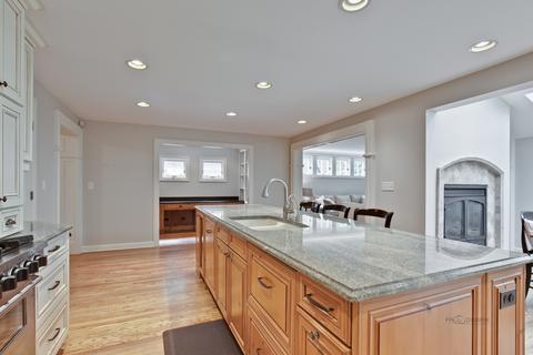 541 E Prospect Ave, Lake Bluff, IL 60044 photo 14