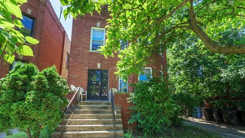 847 E 64th Pl, Chicago, IL 60637 photo 4