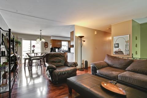 111 Sunrise Dr, Wheeling, IL 60090 photo 7