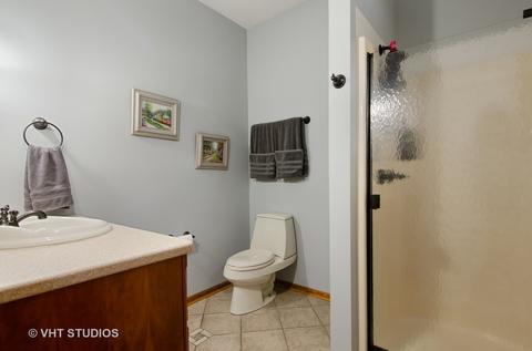 8 N664 Edgewood Rd, Elgin, IL 60124 photo 19
