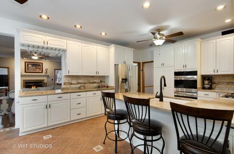 8 N664 Edgewood Rd, Elgin, IL 60124 photo 9