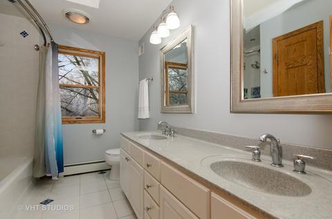 8 N664 Edgewood Rd, Elgin, IL 60124 photo 27
