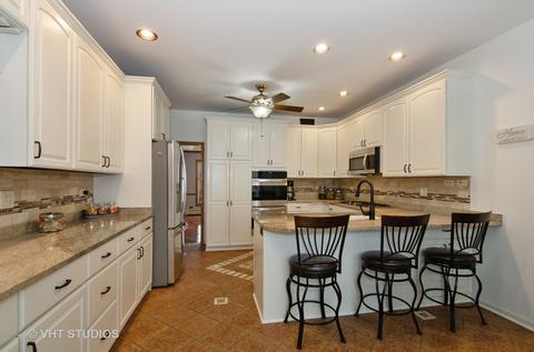 8 N664 Edgewood Rd, Elgin, IL 60124 photo 12