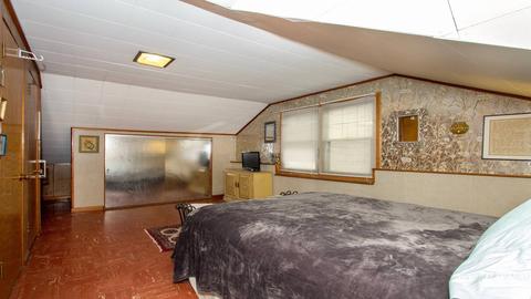 95 E Burlington St, Riverside, IL 60546 photo 16