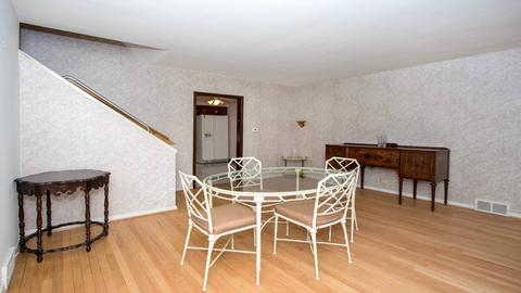 95 E Burlington St, Riverside, IL 60546 photo 11