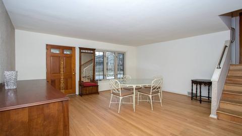 95 E Burlington St, Riverside, IL 60546 photo 2