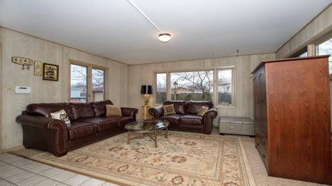 95 E Burlington St, Riverside, IL 60546 photo 14