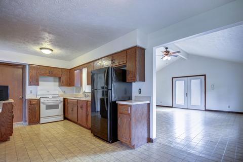 16361 S Mcgrath Dr, Plainfield, IL 60586 photo 8