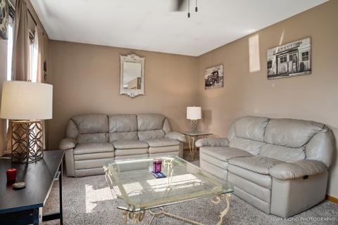 1301 Bluejay Ln, Plainfield, IL 60586 photo 9