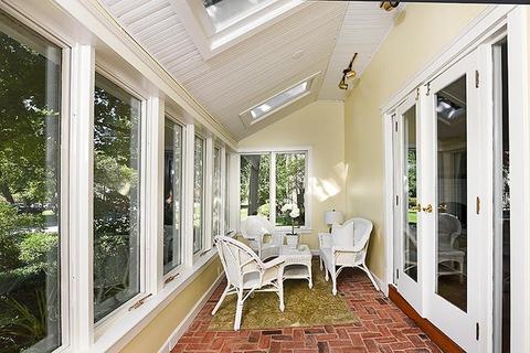 1069 Chatfield Rd, Winnetka, IL 60093 photo 5