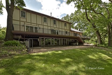2660 Regner Rd, Mchenry, IL 60051 photo 2