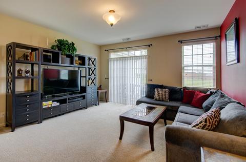 7520 Claridge Dr #E, Bridgeview, IL 60455 photo 6