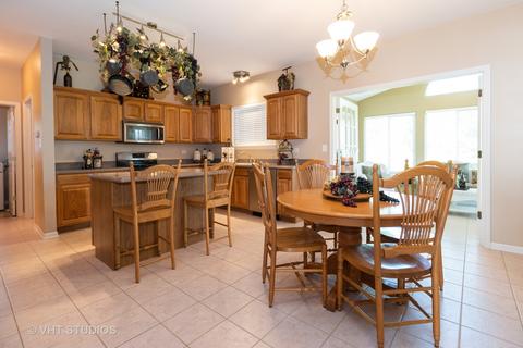 7813 Briarcliff Dr, Plainfield, IL 60586 photo 4