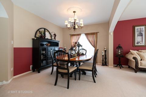 7813 Briarcliff Dr, Plainfield, IL 60586 photo 3