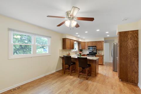 1616 Park St, Mchenry, IL 60050 photo 8