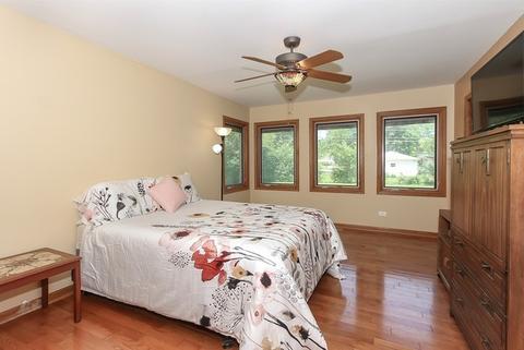 740 69th St, Willowbrook, IL 60527 photo 16