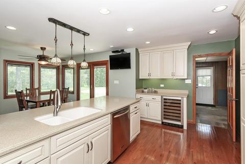 740 69th St, Willowbrook, IL 60527 photo 11