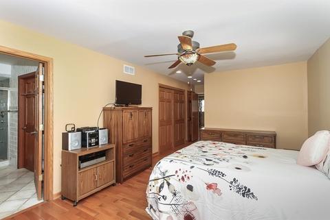 740 69th St, Willowbrook, IL 60527 photo 15