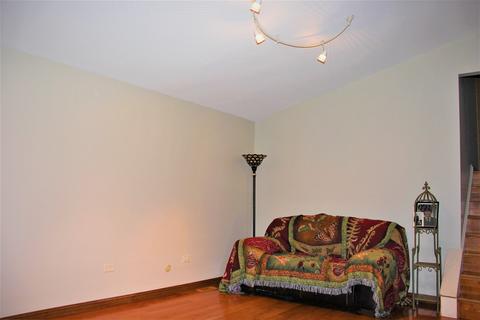 7725 W 62nd Pl, Summit, IL 60501 photo 3