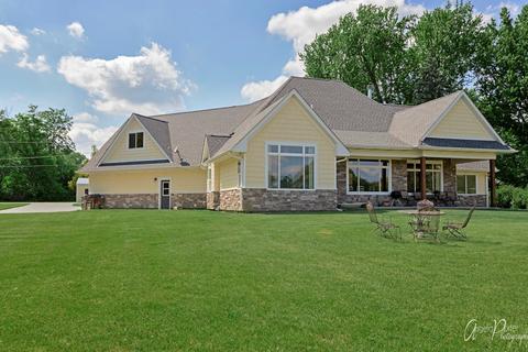 2202 Orchard Beach Rd, Mchenry, IL 60050 photo 7