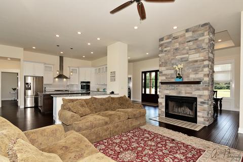 2202 Orchard Beach Rd, Mchenry, IL 60050 photo 10