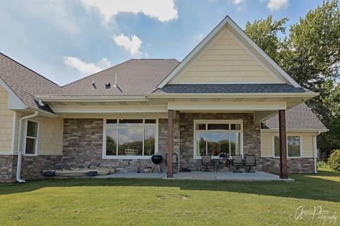 2202 Orchard Beach Rd, Mchenry, IL 60050 photo 8