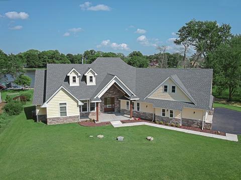 2202 Orchard Beach Rd, Mchenry, IL 60050 photo 1