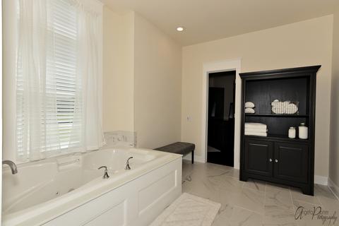 2202 Orchard Beach Rd, Mchenry, IL 60050 photo 24