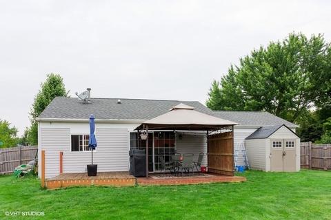 2766 Leyland Ln, Aurora, IL 60504 photo 9