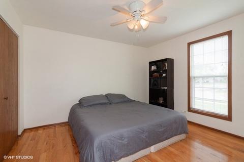 2766 Leyland Ln, Aurora, IL 60504 photo 6