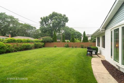 904 S Maple St, Mount Prospect, IL 60056 photo 17