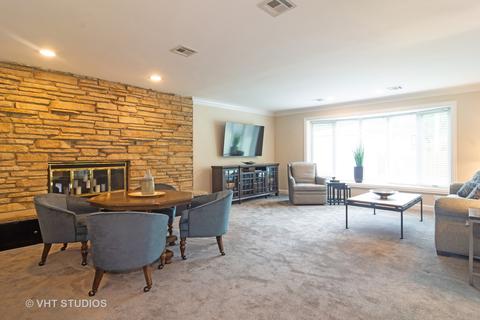 904 S Maple St, Mount Prospect, IL 60056 photo 7