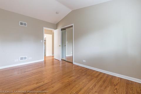 2083 Fox Ln, Des Plaines, IL 60018 photo 14