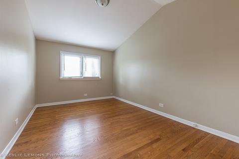 2083 Fox Ln, Des Plaines, IL 60018 photo 13