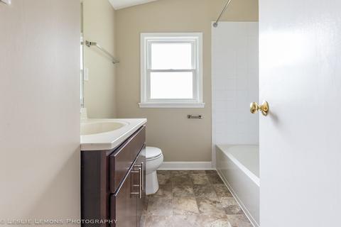 2083 Fox Ln, Des Plaines, IL 60018 photo 17