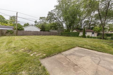 2083 Fox Ln, Des Plaines, IL 60018 photo 24