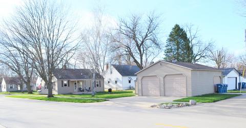696 S Yates Ave, Kankakee, IL 60901 photo 6