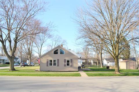 696 S Yates Ave, Kankakee, IL 60901 photo 4