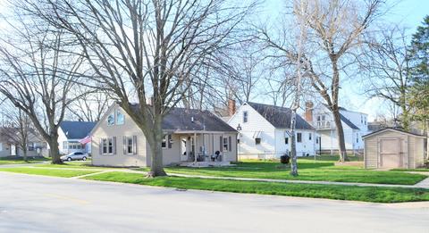 696 S Yates Ave, Kankakee, IL 60901 photo 5