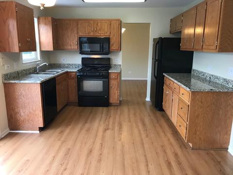 4515 Peacock Ln, Plainfield, IL 60586 photo 6