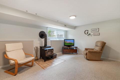 1102 Dawes Ave, Wheaton, IL 60189 photo 13