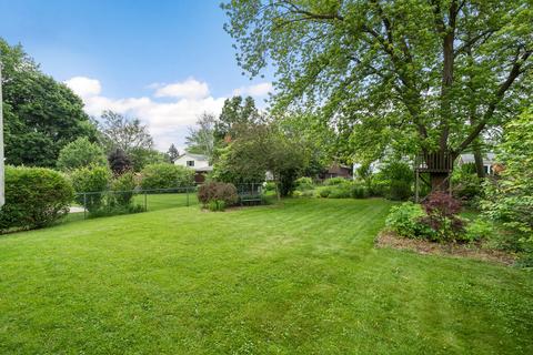 1102 Dawes Ave, Wheaton, IL 60189 photo 17